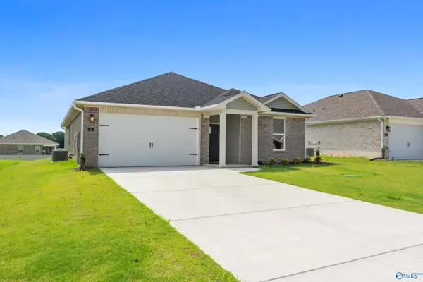 15 Aurora Circle, Fayetteville, TN 37334