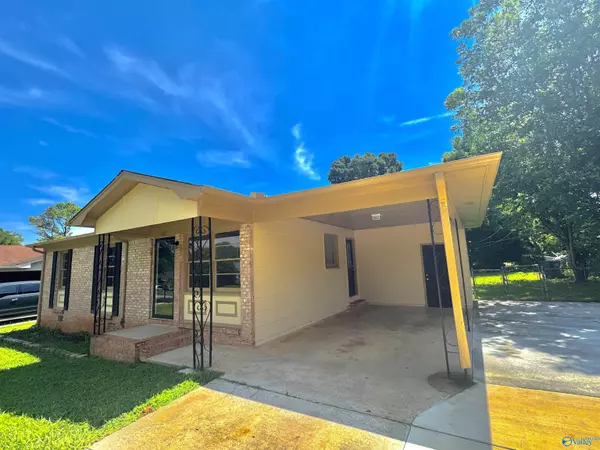 1212 Seton Avenue, Decatur, AL 35601