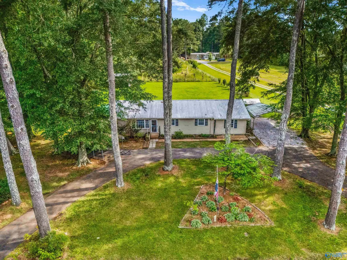 Hartselle, AL 35640,1908 Highway 36