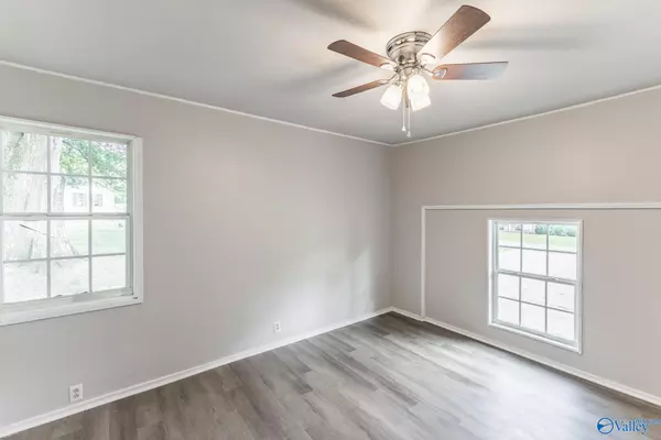 Athens, AL 35614,21125 Myrtlewood Drive