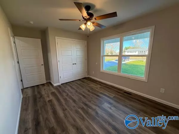 Rainsville, AL 35978,23 NW Mitchell Drive