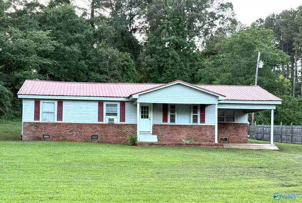 9015 Hokes Bluff Road, Centre, AL 35960