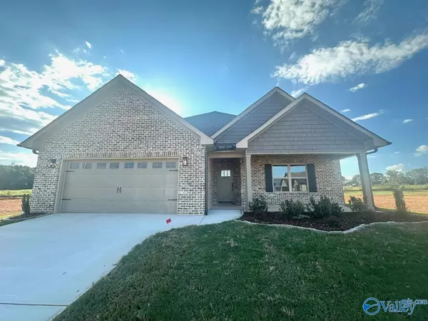 135 Old Forest Road, Meridianville, AL 35759