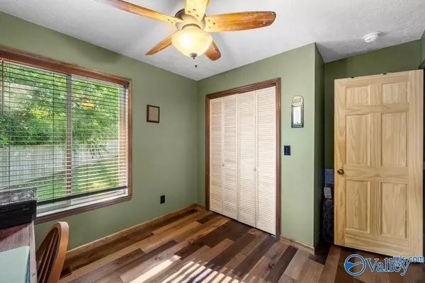 Rainbow City, AL 35906,74 Horseshoe Bend