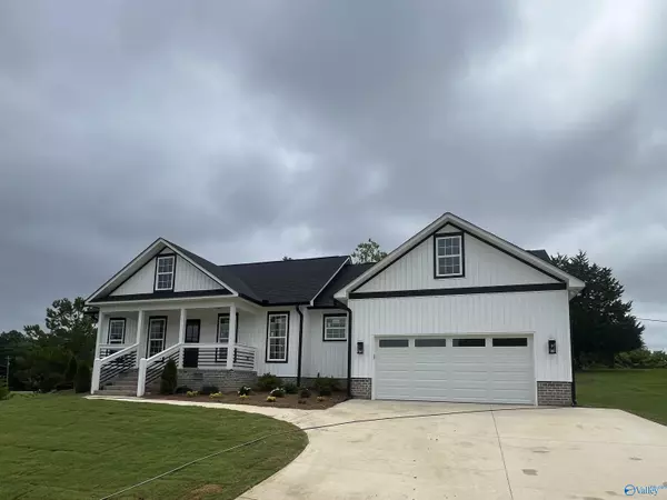 2385 Cedar Ridge Circle, Hokes Bluff, AL 35903