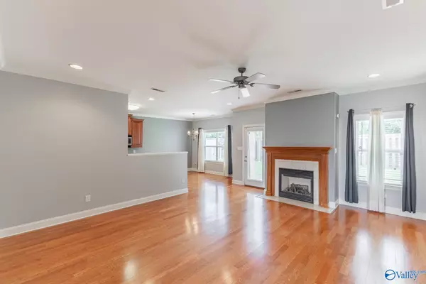 Decatur, AL 35601,936 Tracey Lane SW