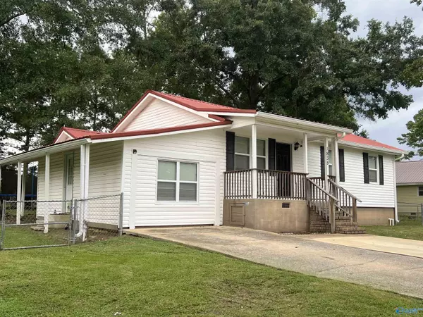 Ohatchee, AL 36271,1835 Harts Ferry Road