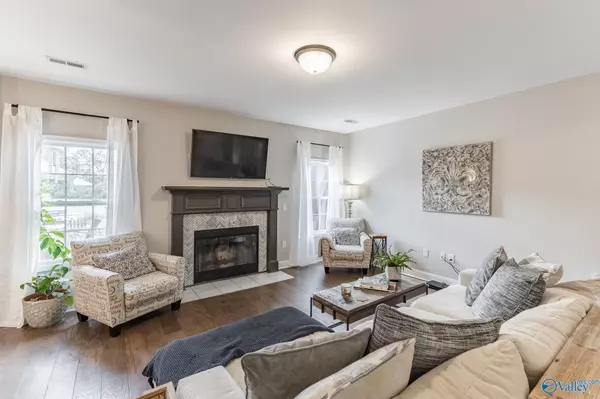 Owens Cross Roads, AL 35763,7009 Eagle Park Circle