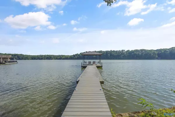 Athens, AL 35614,17714 Lakeside Estates Road