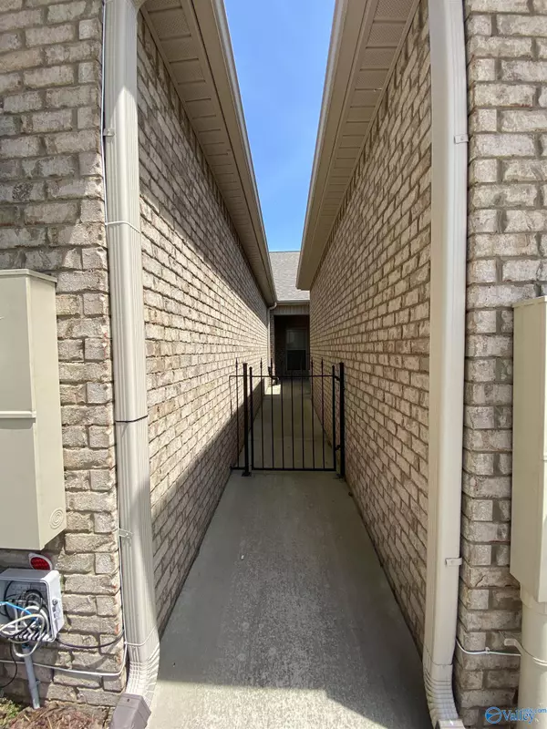 Huntsville, AL 35824,46 Cypress Point Drive