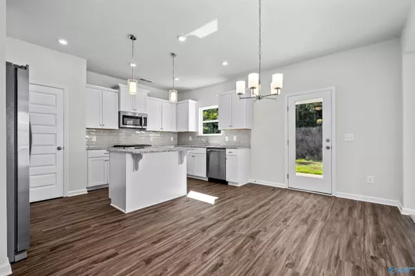 Athens, AL 35611,20270 Nightingale Drive