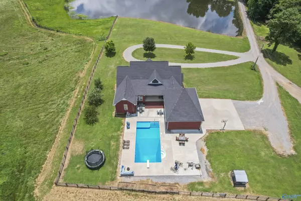 Grant, AL 35747,1821 Simpson Point Road