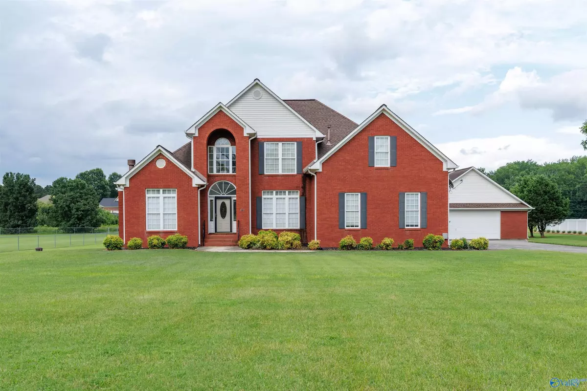 Toney, AL 35773,147 Honey Brook Drive