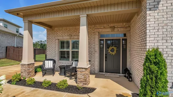 Athens, AL 35611,14368 White Creek Trail