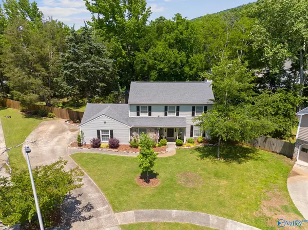 13001 Chimney Springs Circle SE, Huntsville, AL 35803