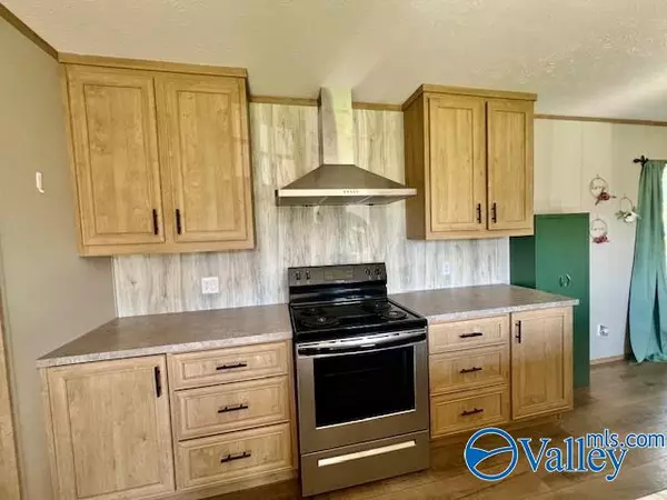 Hanceville, AL 35077,790 County Road 503