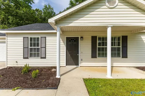 Toney, AL 35773,239 Barberry Lane