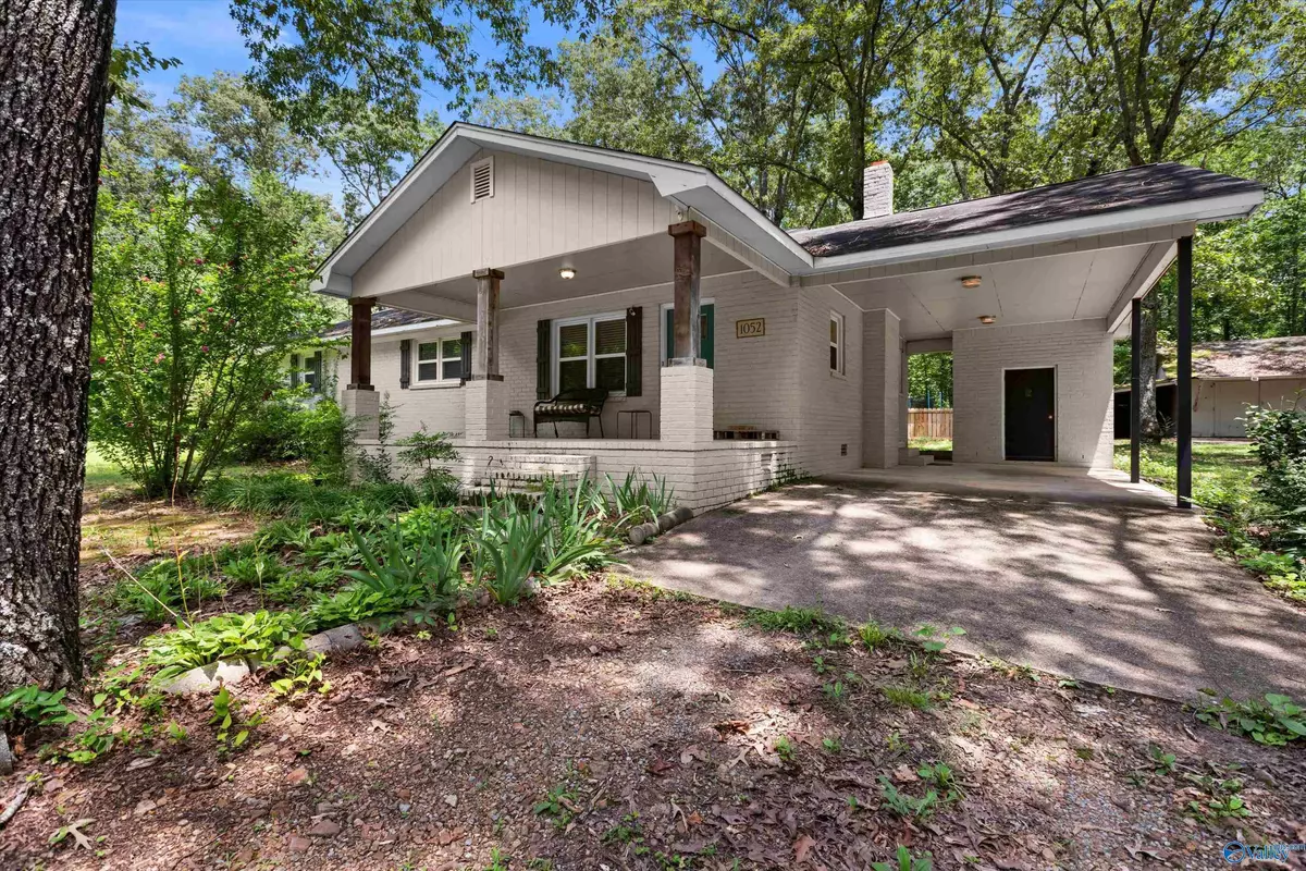 New Market, AL 35761,1052 Walker Lane