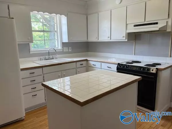 Huntsville, AL 35803,2108 English Drive