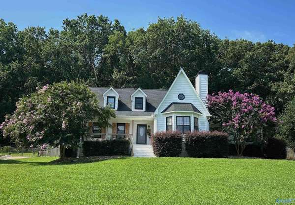 118 Season Lane,  Huntsville,  AL 35811