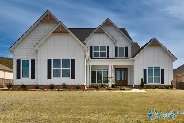 Owens Cross Roads, AL 35763,6108 Abner Branch Boulevard