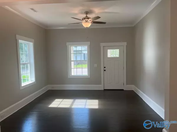 Decatur, AL 35601,1009 Johnston Street SE