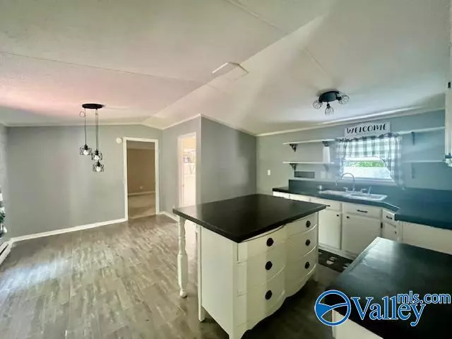 150 Arthur Drive, Ohatchee, AL 36271