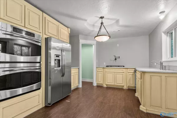 Huntsville, AL 35802,103 Four Mile Post Road SE