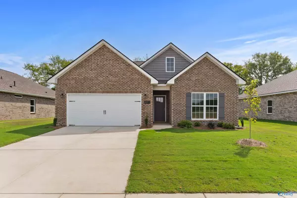 151 Ivy Vine Drive, Toney, AL 35773