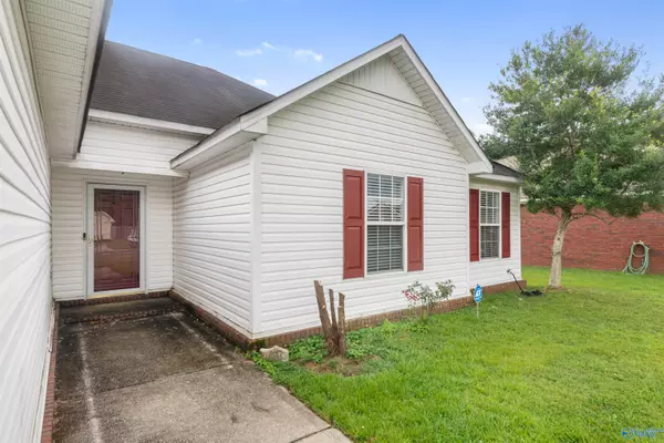 Decatur, AL 35603,3905 Steve Perkins Drive SW