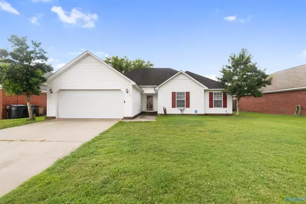 3905 Steve Perkins Drive SW,  Decatur,  AL 35603