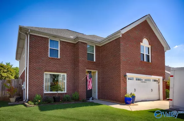 208 Park Stone Drive,  Madison,  AL 35758