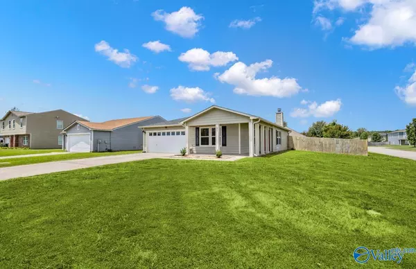 Owens Cross Roads, AL 35763,116 Firefly Lane