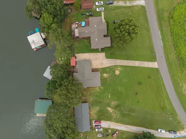 Rogersville, AL 35652,910 County Road 91