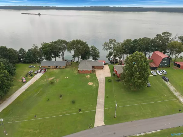 Rogersville, AL 35652,910 County Road 91