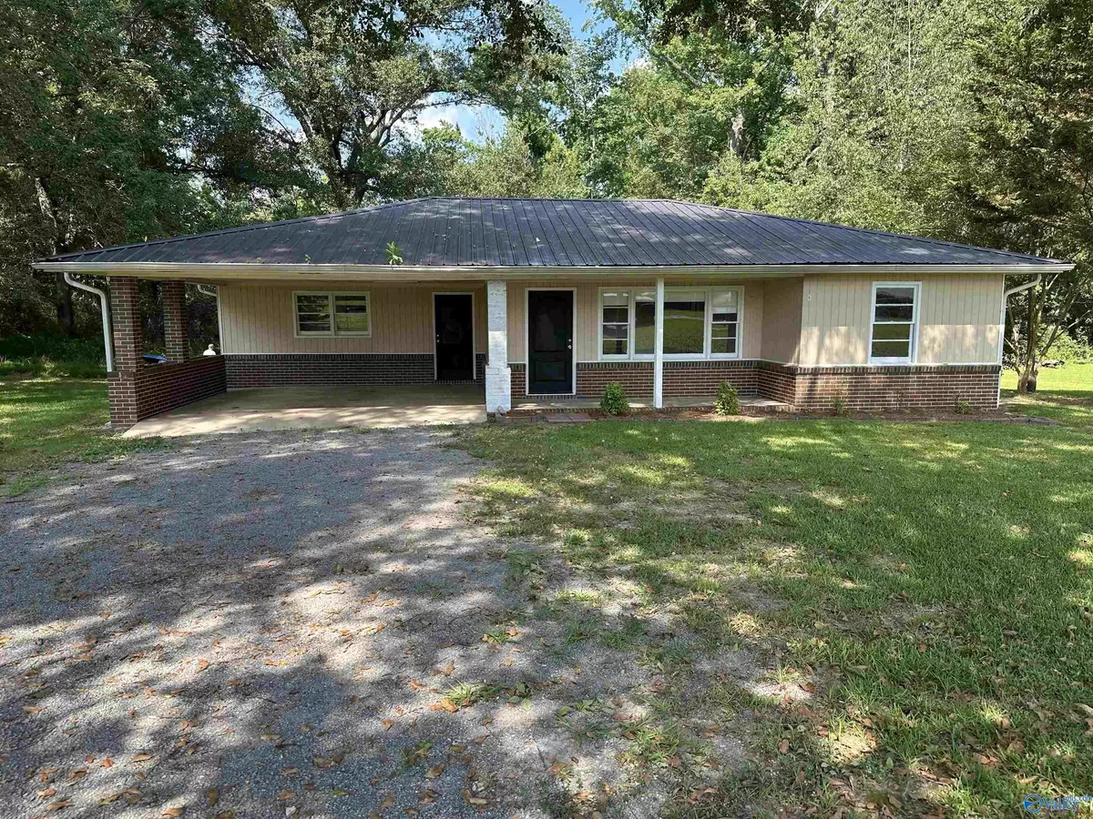 Horton, AL 35980,75 Moon Road