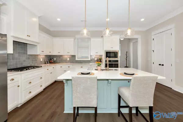 Huntsville, AL 35806,6429 Lenox Hill Way