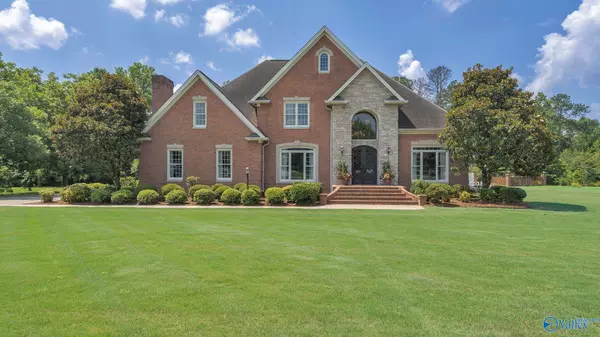 1023 East Main Street, Albertville, AL 35951