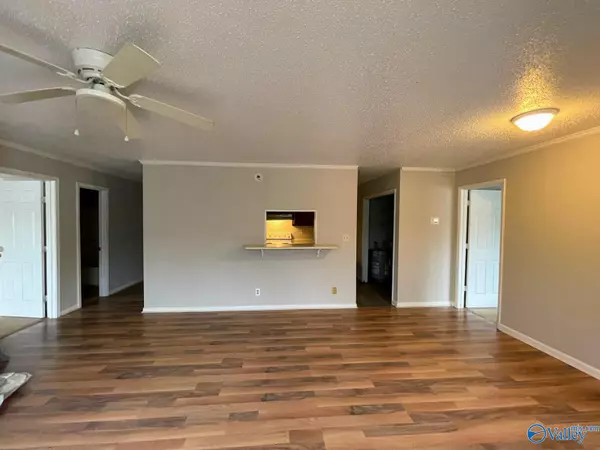 Huntsville, AL 35816,5001 Seven Pine Circle #N/A