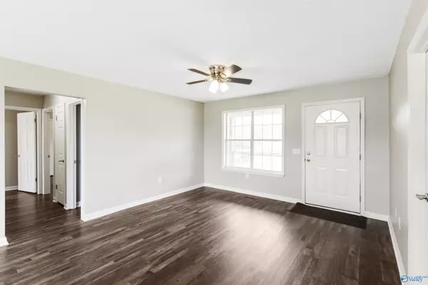 Cullman, AL 35058,780 County Road 1541