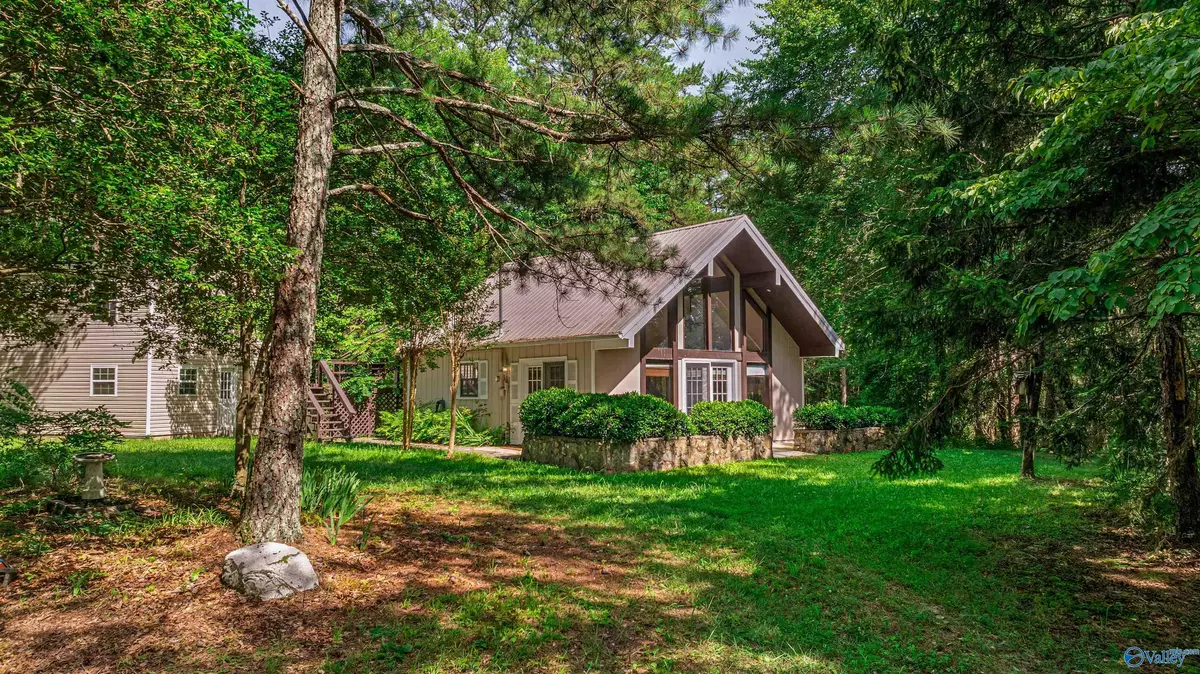 Mentone, AL 35984,429 A County Road 627