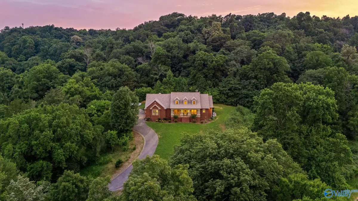 Fayetteville, TN 37334,147 Giles Hollow Road