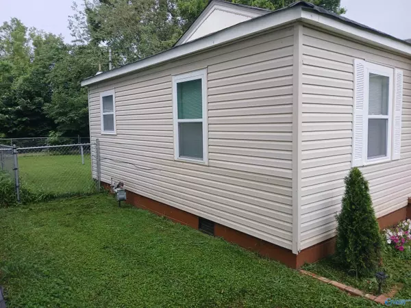 Decatur, AL 35601,1207 Seton Avenue Se