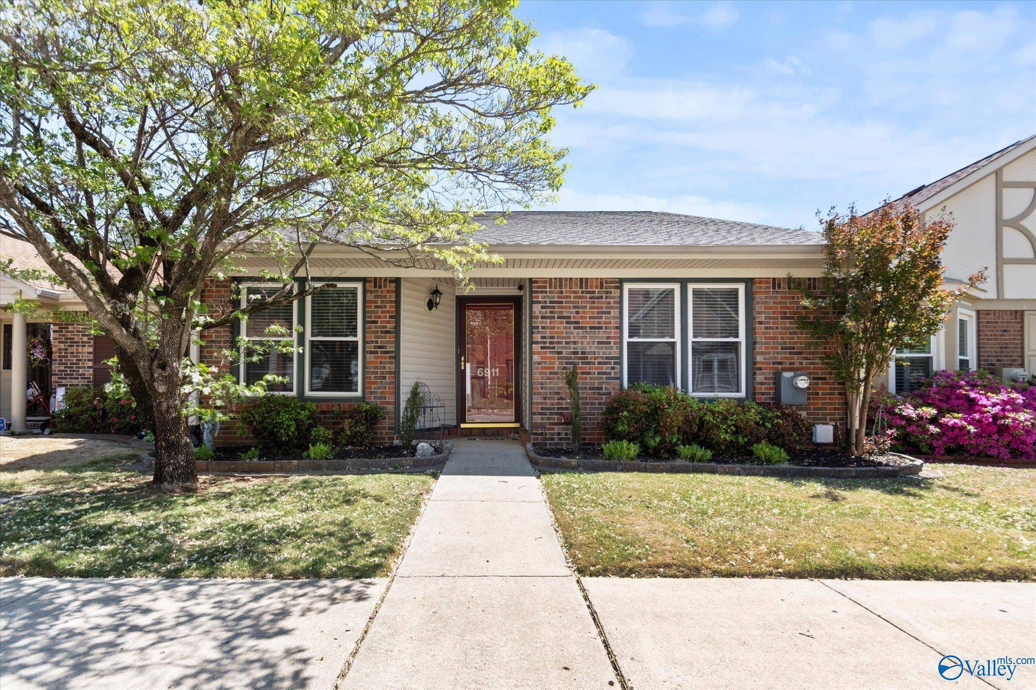 6911 Steeplechase Drive, Huntsville, AL 35806