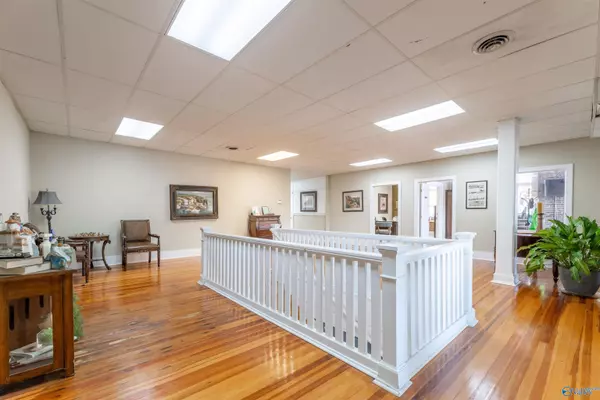 Gadsden, AL 35901,546 Broad Street