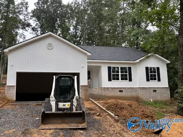 303 Chambers Road, Arab, AL 35016