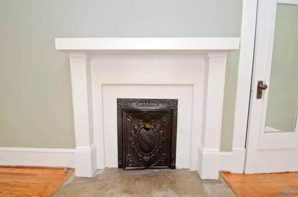 Athens, AL 35611,106 S Houston Street