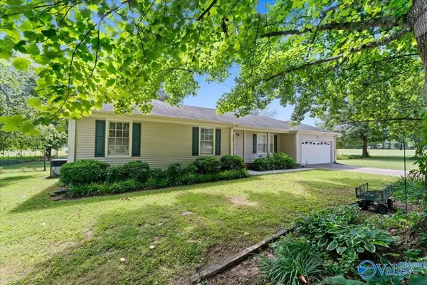 161 Dollywood Drive, Toney, AL 35773