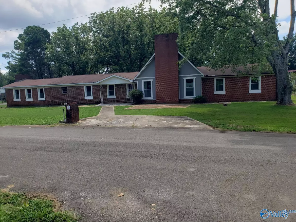 Moulton, AL 35650,116 Yarbrough Avenue