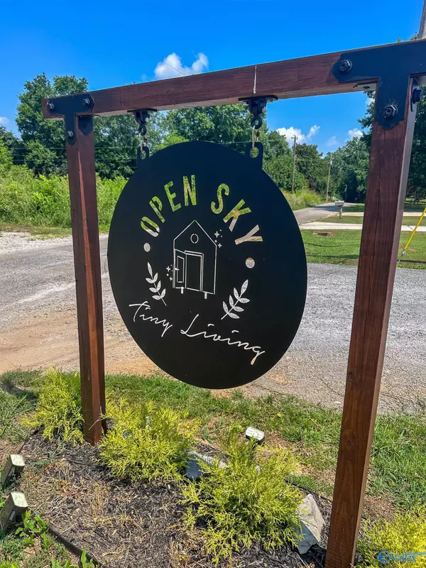 Madison, AL 35756,10612 Cedar Acres Lane